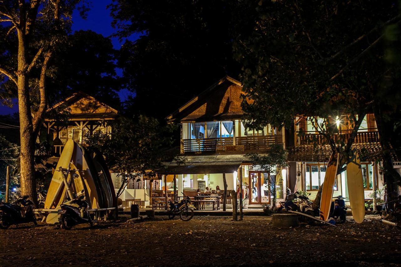 Bk Homestay, Batukaras Ngoại thất bức ảnh